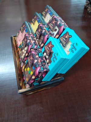  СТЕЛАЖИ ЗА ЯДКИ НА ЕДРО И ШОКОЛАДИ