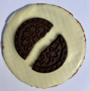 БЕЛГИЙСКИ КАРАМЕЛЕНИ ВАФЛИ С БЯЛ БЕЛГИЙСКИ ШОКОЛАД 